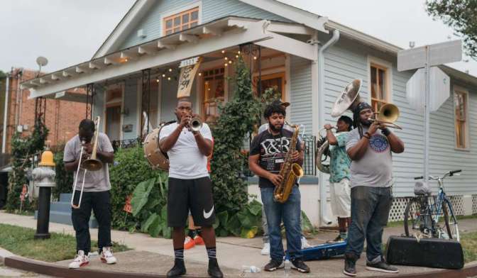 Brass Band at Sauvage and Ponce de Leon - Jazz Fest After Parties